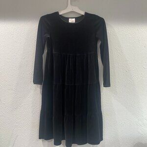 Hanna Andersson, Black, tiered, velvet holiday dress, girl's size 140 (10) EUC.